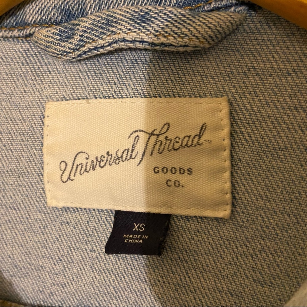 Universal Thread Denim Jacket - Picture 6 of 8
